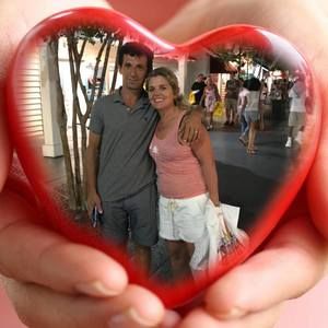 Meet your Posher, Flora